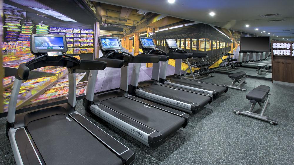 Courtyard By Marriott New York Manhattan/Chelsea Экстерьер фото