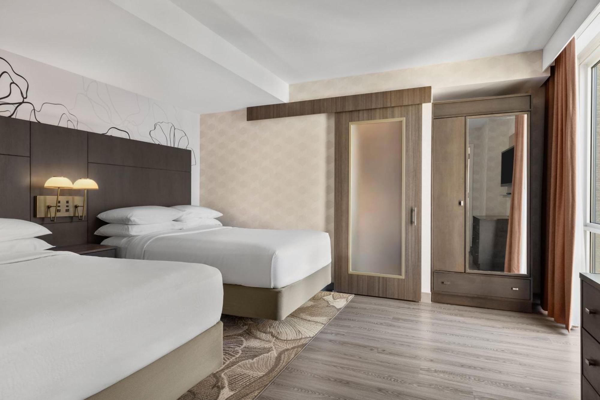 Courtyard By Marriott New York Manhattan/Chelsea Экстерьер фото