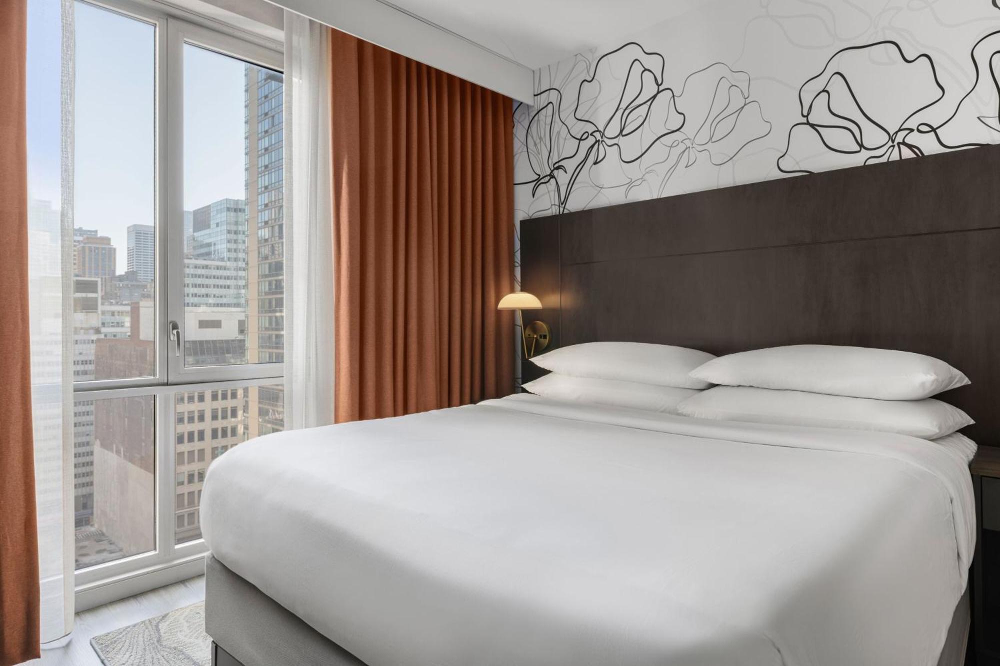 Courtyard By Marriott New York Manhattan/Chelsea Экстерьер фото