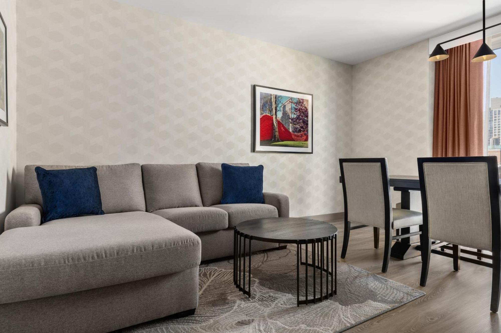 Courtyard By Marriott New York Manhattan/Chelsea Экстерьер фото