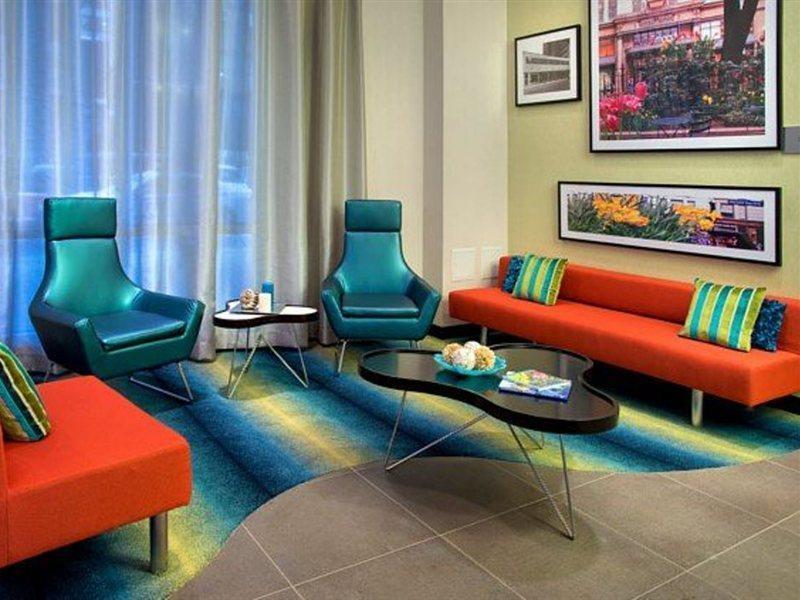 Courtyard By Marriott New York Manhattan/Chelsea Экстерьер фото