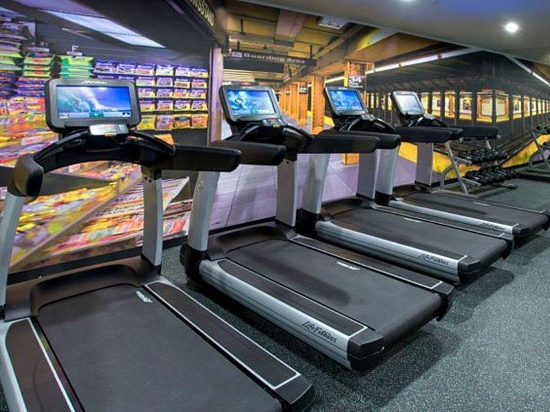 Courtyard By Marriott New York Manhattan/Chelsea Экстерьер фото